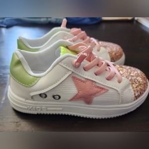 Boutique Toddler Shoes Size 11. Pink And Green With Sequins. NEW